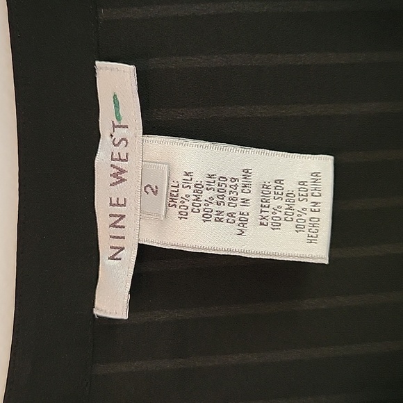 Nine West Silk Blouse, Size 2 - Picture 6 of 11